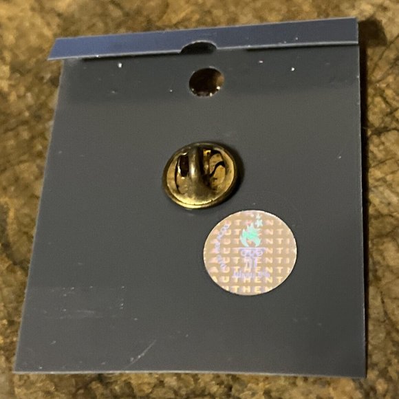 1996 Atlanta Olympic Pin ~ Games Torch Logo ~ antiqued bronze - Picture 2 of 4